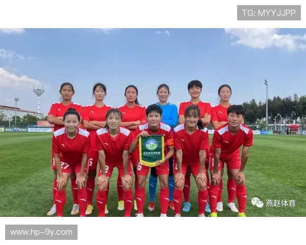 东农经管足球队：团结拼搏引领校园足球新风潮